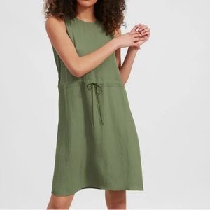 Everlane Women’s Japanese Go Weave Cinch Waist Dress / Size 10 / Army Green